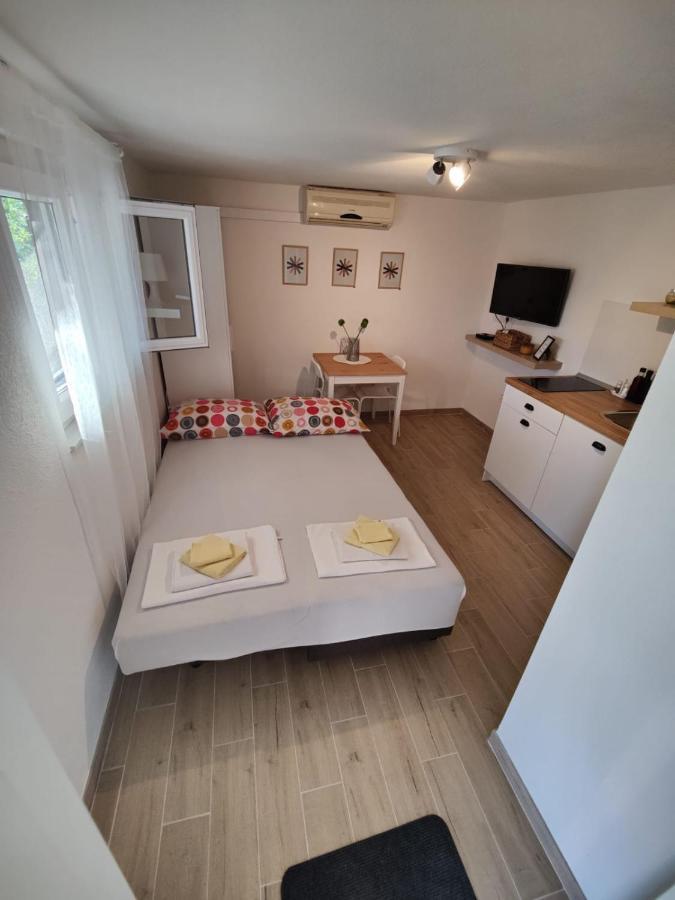 Apartments Bepa Makarska Eksteriør bilde
