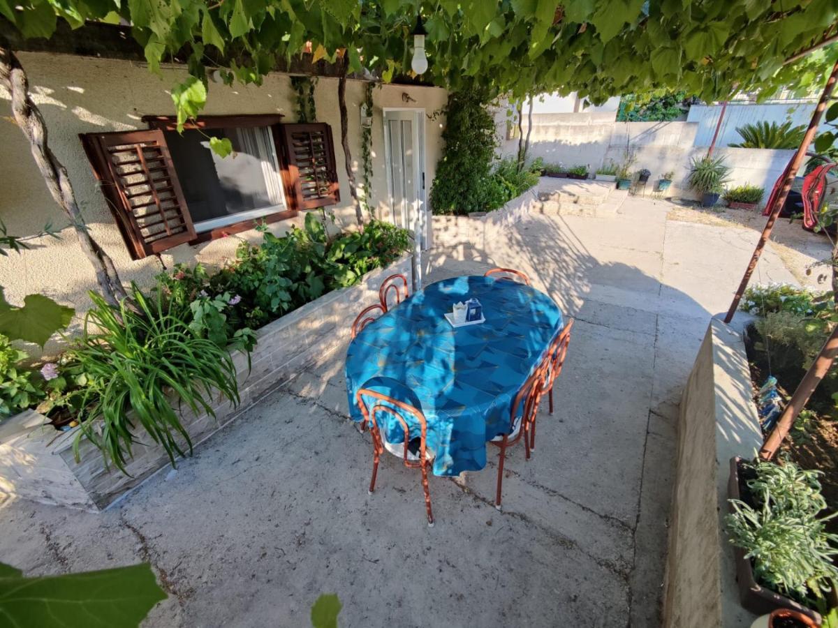 Apartments Bepa Makarska Eksteriør bilde
