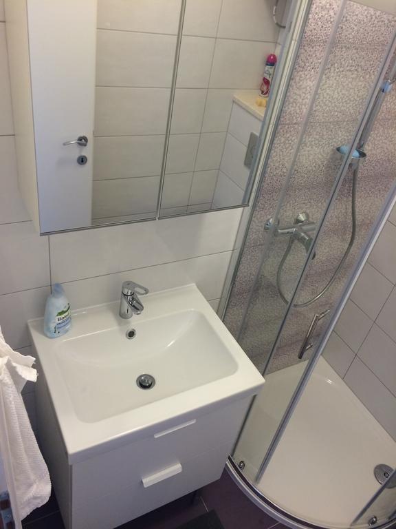 Apartments Bepa Makarska Eksteriør bilde